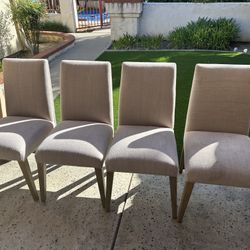 Set Of 4 Dining chairs