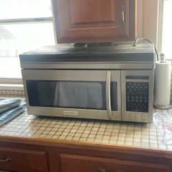 Fridgidaire Microwave W Fan & Bracket 