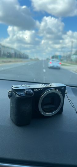 Sony Alpha 6000 BODY