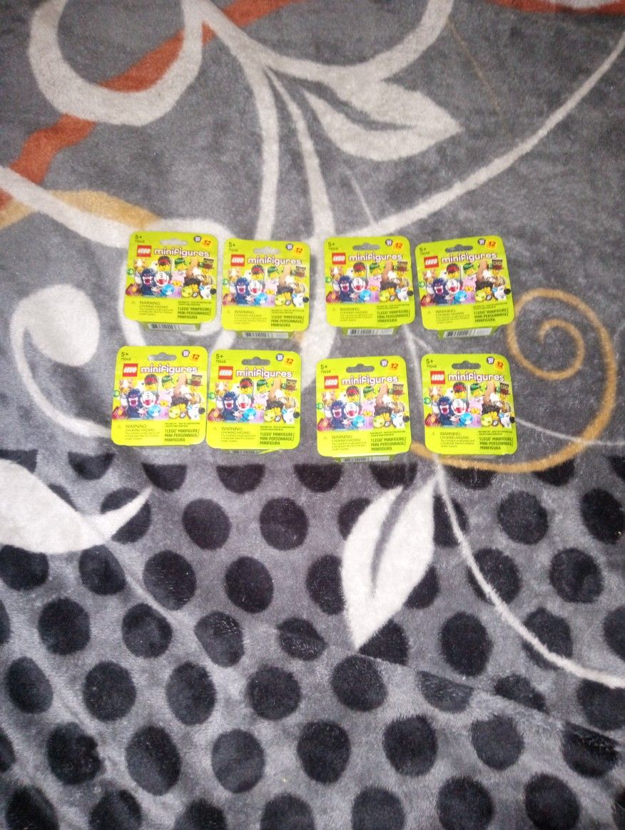 8 Mini Legos , Mini Figures