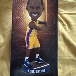 Kobe Bryant La Dodgers Bobble head
