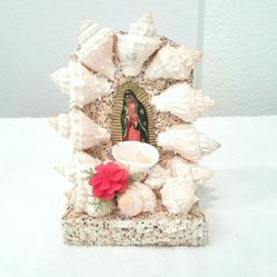 Virgen De Guadalupe Con Caracoles Y Piedras De Mar Verdaderos