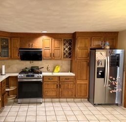 Oak Kitchen Cabinet Set