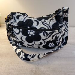 Brand New Vera Bradley Purse  .     Size.   26"×  11" .  