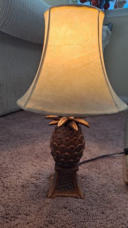 Adorable Pineapple Lamp