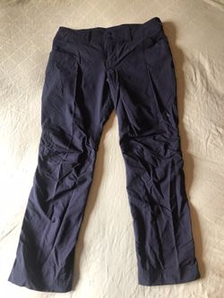 REI Women's Black Stretch Nylon Vented Hiking Trail Camping Pants Sz 12P Petite