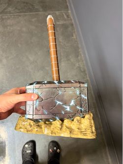 Thor popcorn bucket