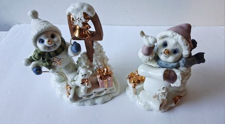 Christmas Figurines 