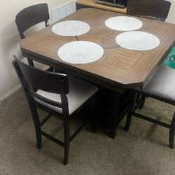 Dining Table With Chairs 