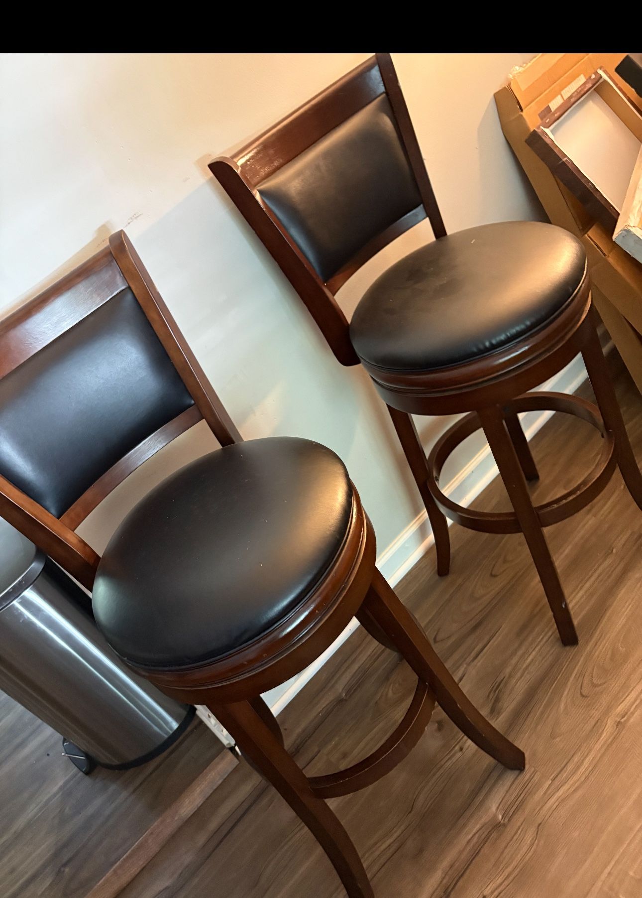 2 bar stools Brown and Leather