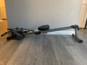 Small rowing machine
