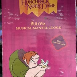 Disney’s Hunchback Of Notre Dame  Musical Mantel Clock Brand New Never Used Still In Original Packaging 