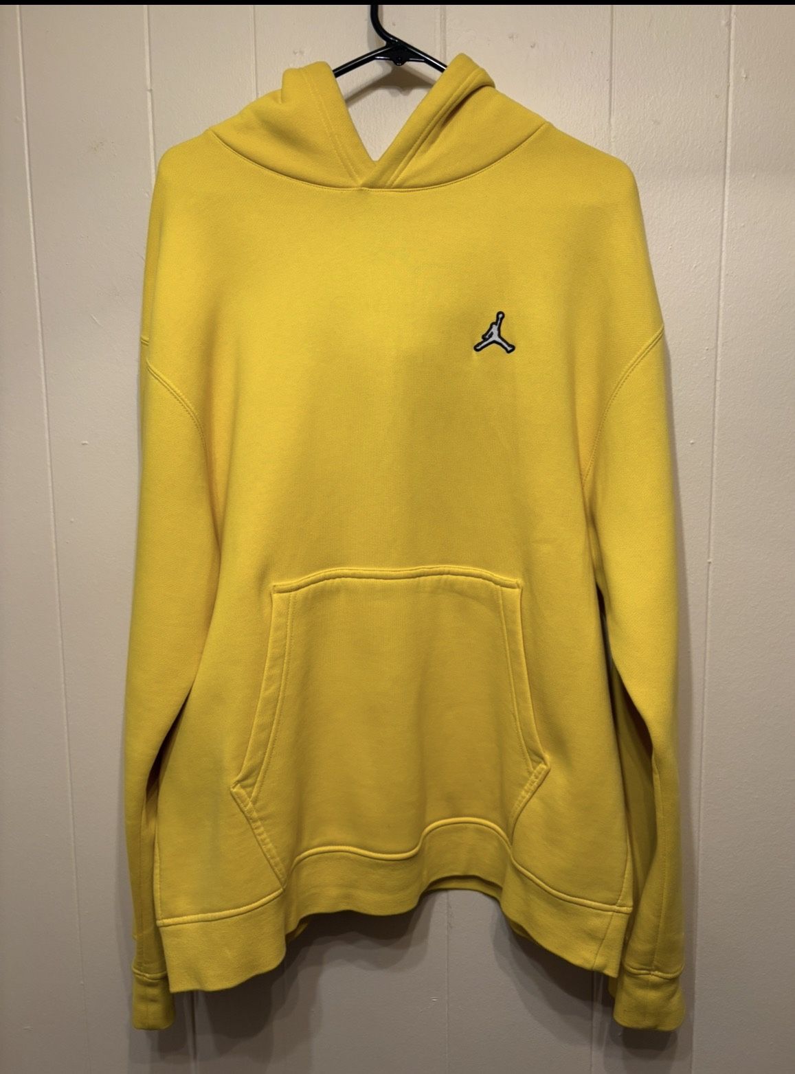 Men’s Jordan Hoody Size Large