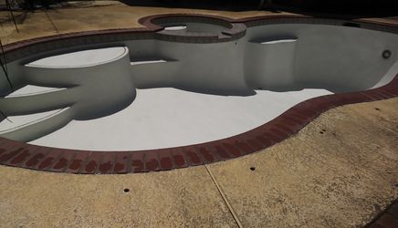 Pool plastering