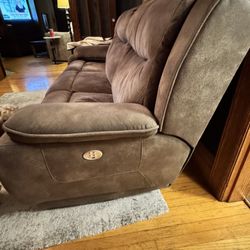 3 Seater Powered Reclining Sofa