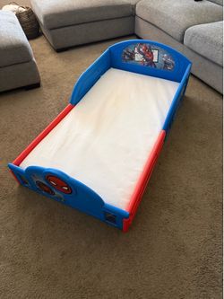 Marvel Spiderman Sleep and Play Toddler Bed