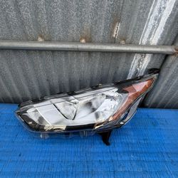 2019 2020 2021 2022 2023 Ford Transit Connect Left Driver Side Halogen Headlight Black OEM ORIGINAL ( WITH BULBS)(CON FOCOS)