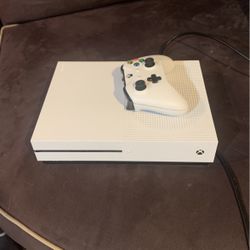XBOX ONE - White