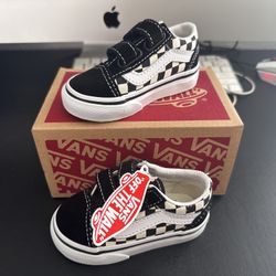Brand New Toddler Vans Size 4