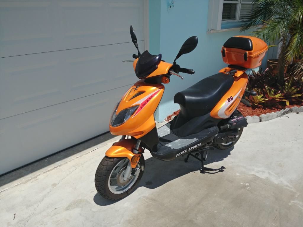49 cc gas Scooter - Peace Sports - B09 2013 - does not run