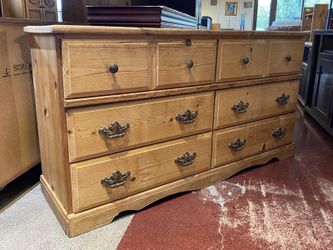 Rustic Blonde 6-Drawer Doublewide Dresser