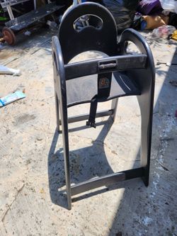 Baby restaurant high chair