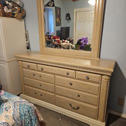 4 Pieces Set