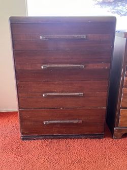 Dresser (FREE)