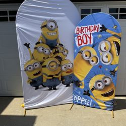 Minion Arch Covers