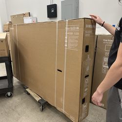 Samsung Visit the Store, Samsung Samsung Visit the Store 3.9 3.9 out of 5 stars (107) SAMSUNG 85-Inch Class Neo QLED 8K QN900B Series Mini LED Quantum