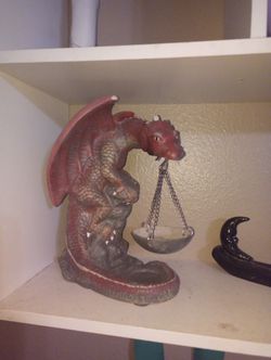 Dragon incense burner