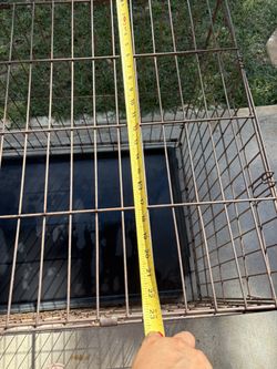 Dog Kennel  Make Offer 