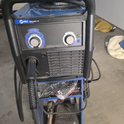 Welder Millermatic 141 Wire Feed