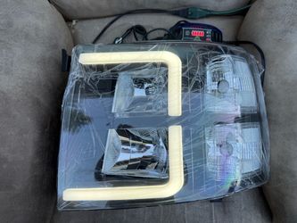 07-13 Chevy Silverado Black Clear Reflector LED Strip Headlights