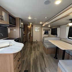 2022 Prime Time Avenger Rv 27RBS