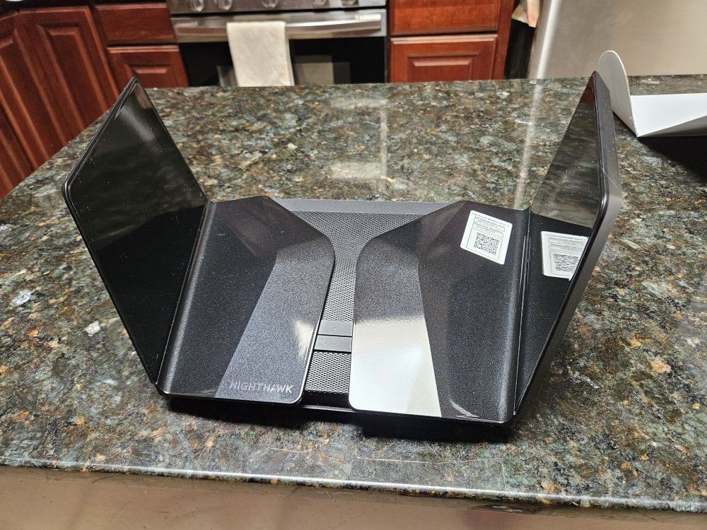 Nighthawk AX12 RAX200