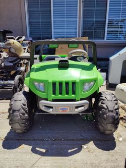 This Fisher-Price Power Wheels Arctic Cat 1000.