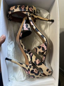 Lepord High Heels