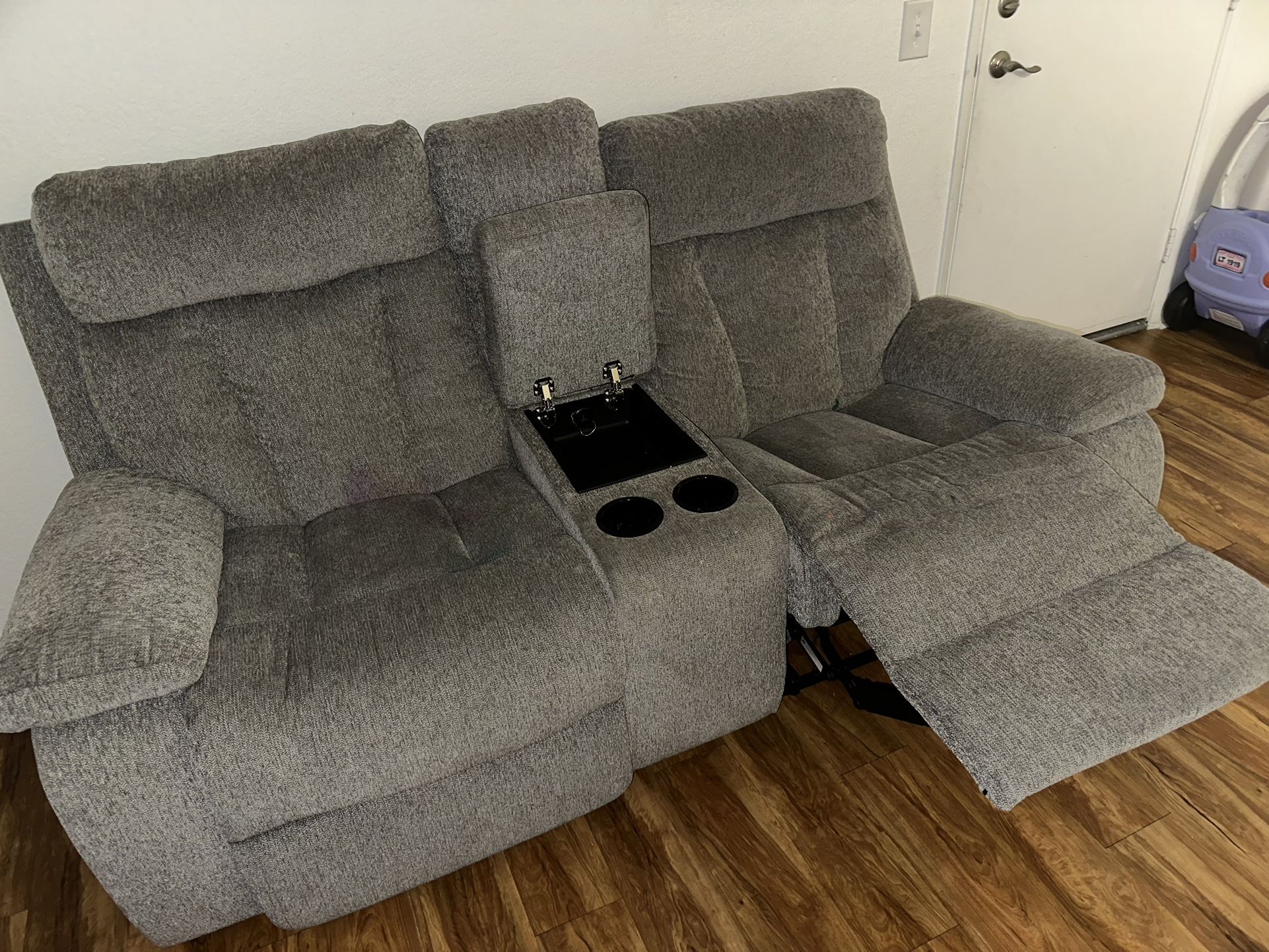 Sofa/Couch
