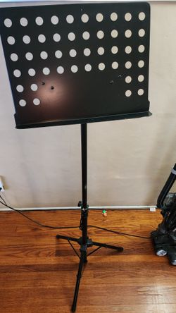 MUSIC STAND NEW