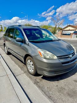2005 Toyota Sienna