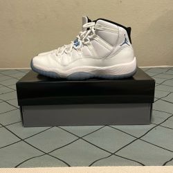 Jordan 11 Legend Blue