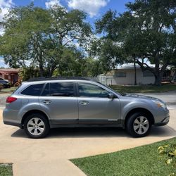 2010 Subaru Outback 