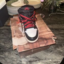 Air Jordan 1 Retro High OG