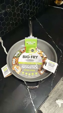 GreenPan The Big Fry 14” Pan with Helper Handle