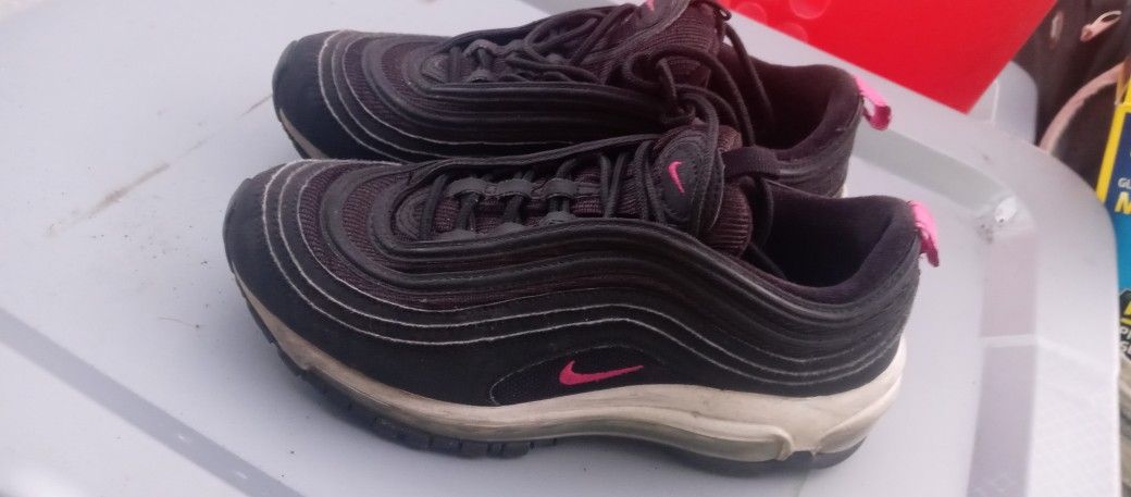Black Pink Nike Air Max 97 Breast Cancer Awareness Size 6y