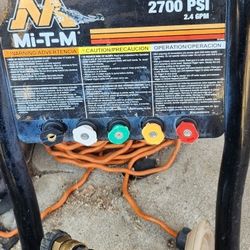 MI - T - M   2700psi PRESSURE WASHER 