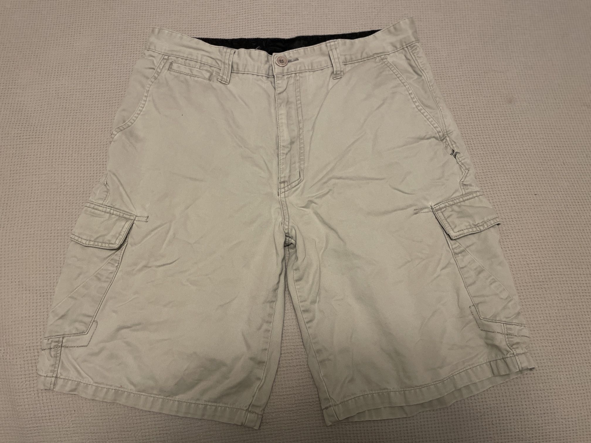 Hurley Light Tan Cargo Shorts