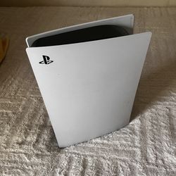 PS5 (comes with everything)