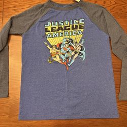 Justice League Boys Long sleeve T-shirt -size L